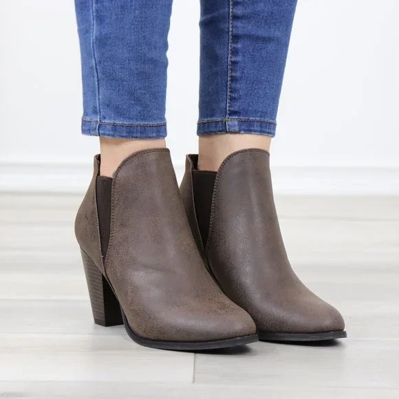 Chelsea Cone High Heel Ankle Boots Brown Synthetic Leather Pointed Toe - Picture 2 of 14